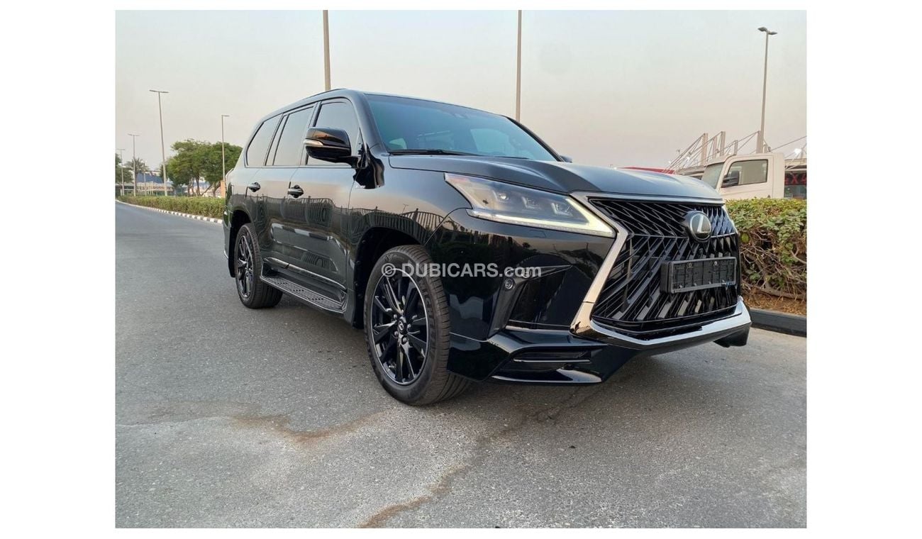 Lexus LX 570 Signature Black Edition