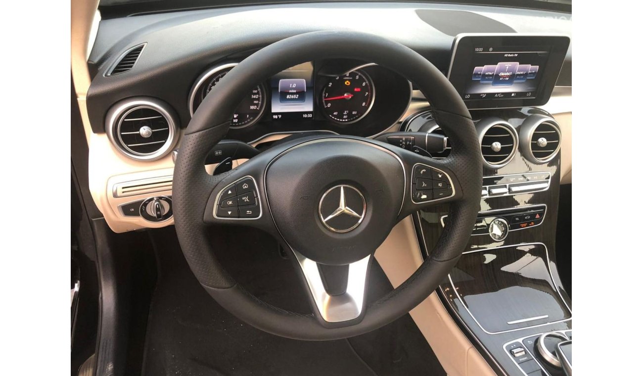 Mercedes-Benz C 300 Mercedes benz C300 model 2016 car prefect condition full option low mileage