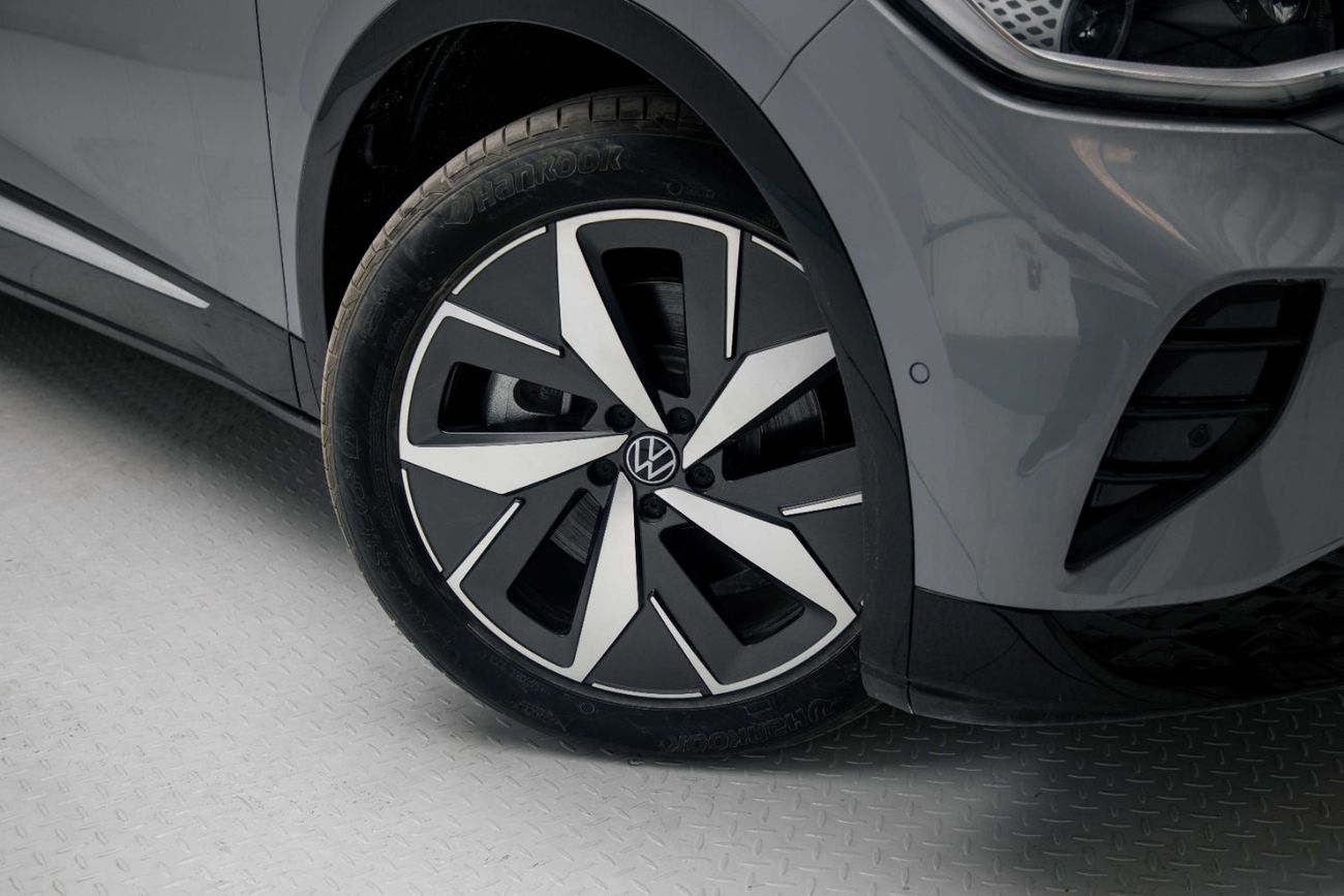 فولكس واجن ID.4 كروز 2024 VOLKSWAGEN ID4 CROZZ PRO - GREY inside BLACK | Export Only