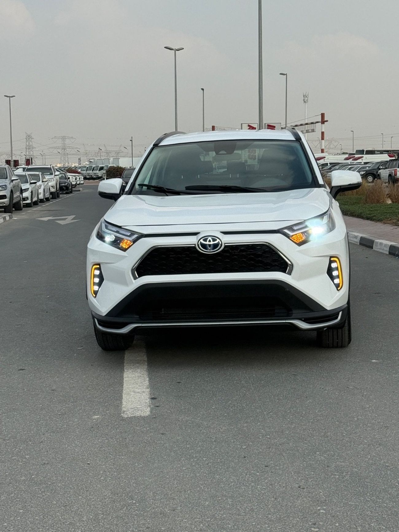 Toyota RAV4 RAV4 XLE Hybrid 4x4 AWD