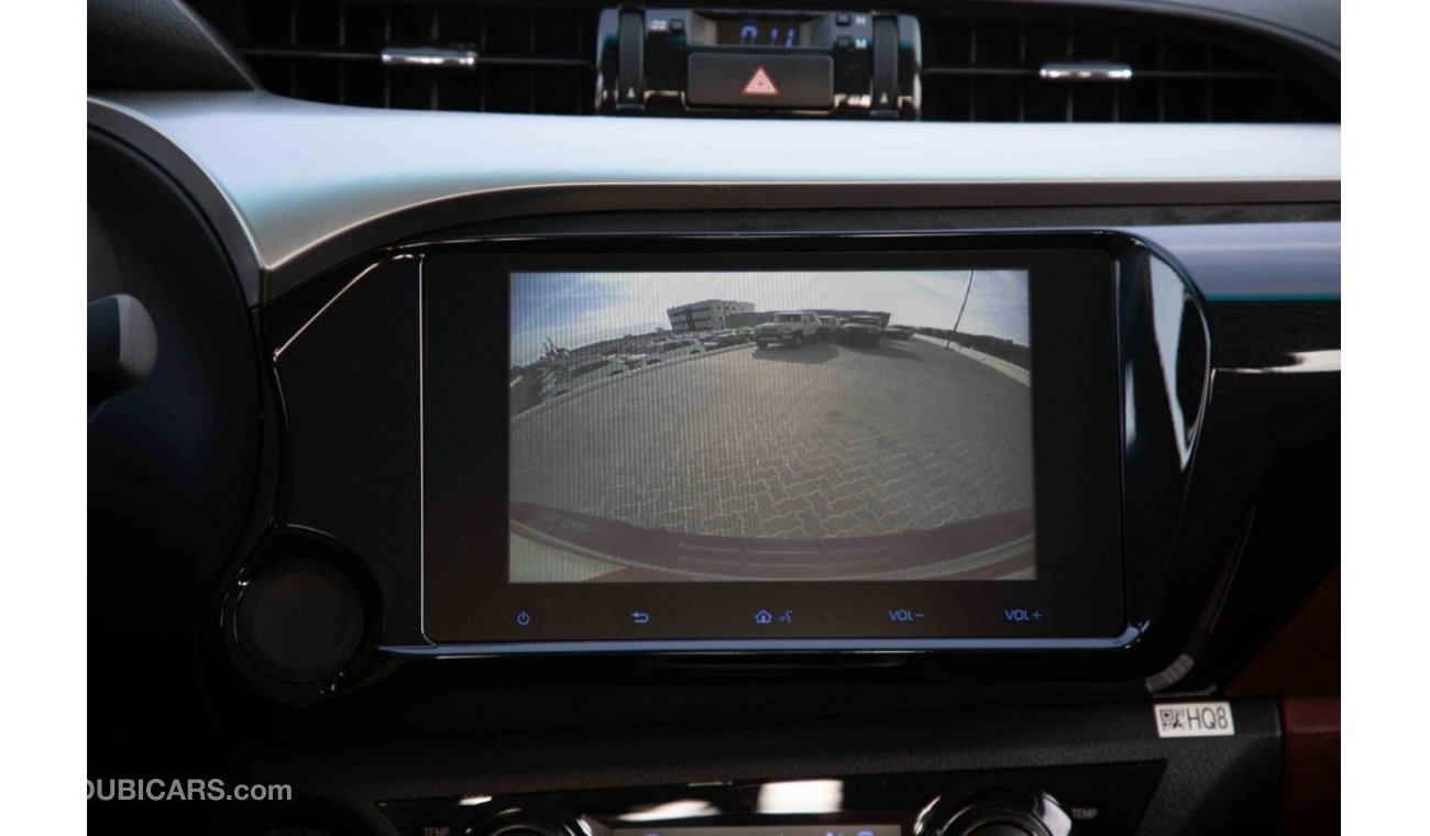 Toyota Hilux 2024 Toyota Hilux 2.7L GLXS-G DC WB 4X4 - Platinum White Pearl inside Maroon