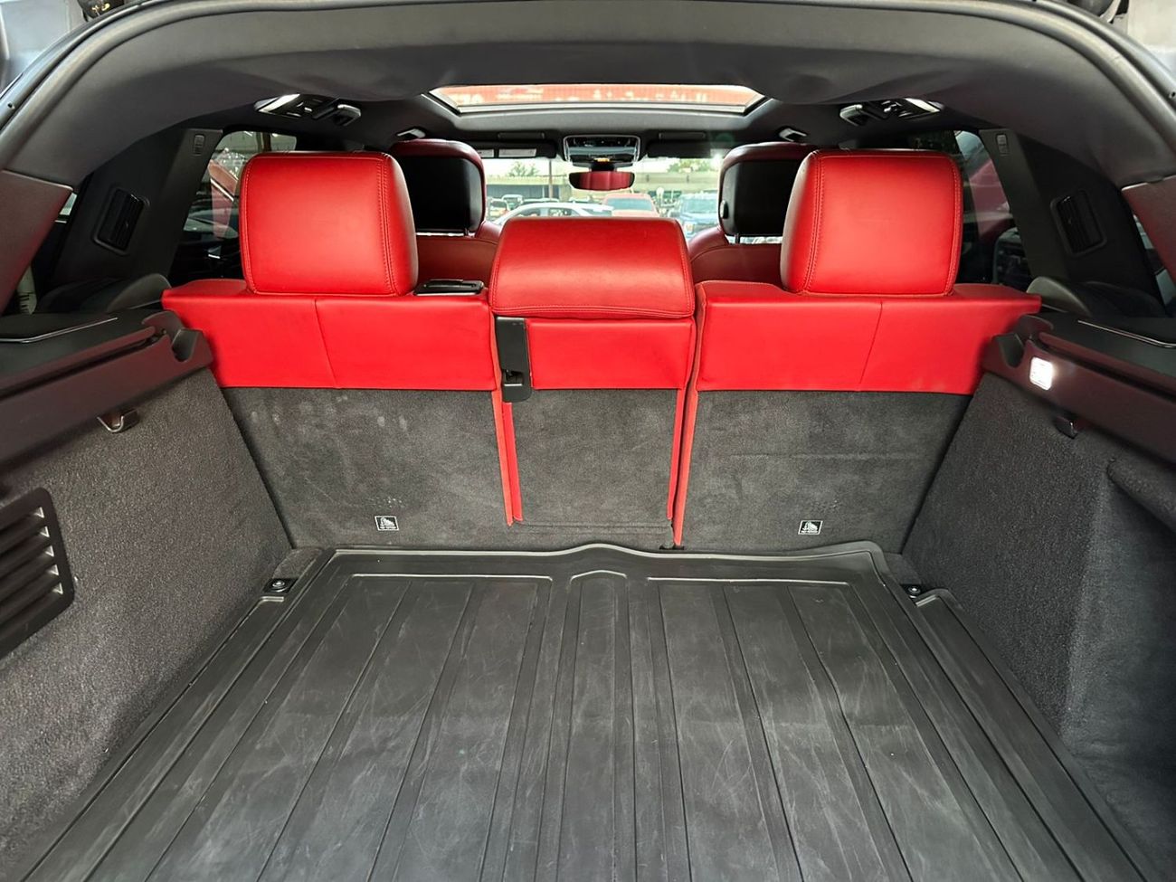 Land Rover Range Rover Sport HSE 3.0L (340 HP)