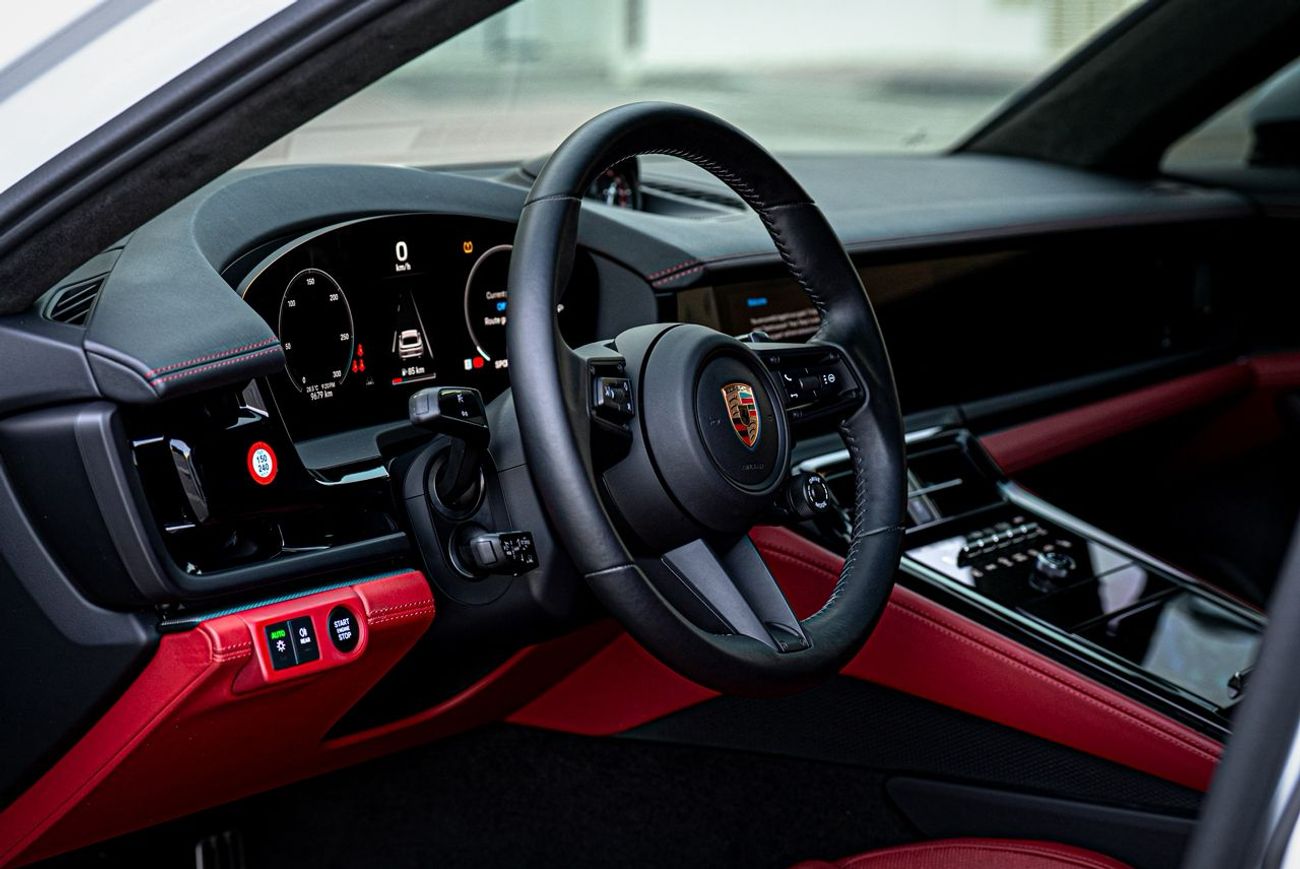 Porsche Panamera 4 2.9L