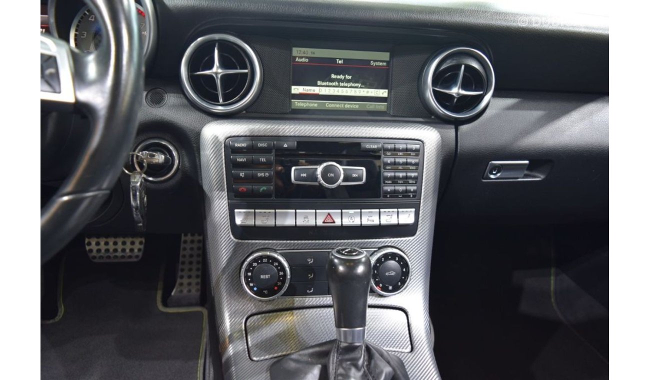 Mercedes-Benz SLK 200 AMG 1.8L 2015