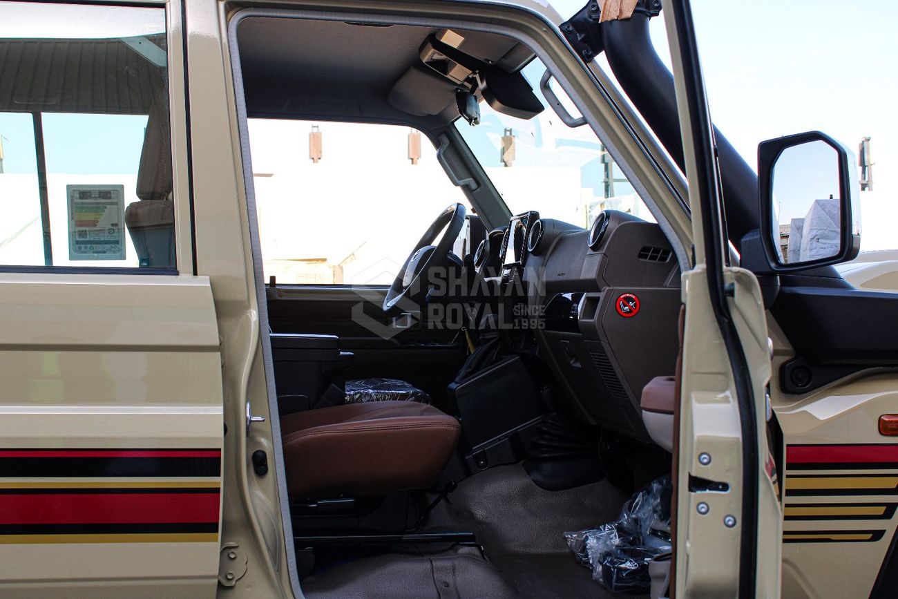 تويوتا لاند كروزر بيك آب LC79 4.0L V6 PETROL LX-Z1 4WD AT DC 2025MY