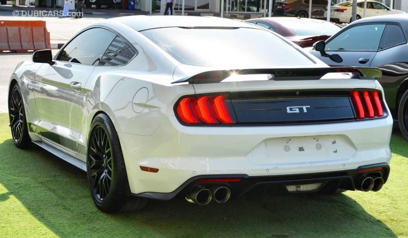 فورد موستانج SOLD!!!Mustang GT V8 5.0L 2018/Original AirBags/MANUAL/Performance Package/Low Miles/Excellent Condi