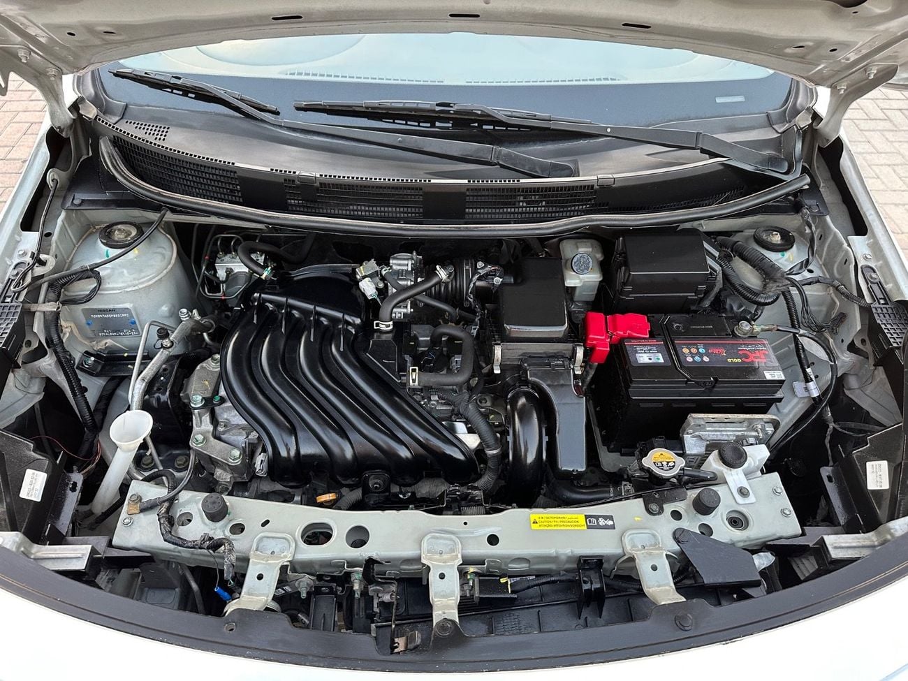 Nissan Sunny SV