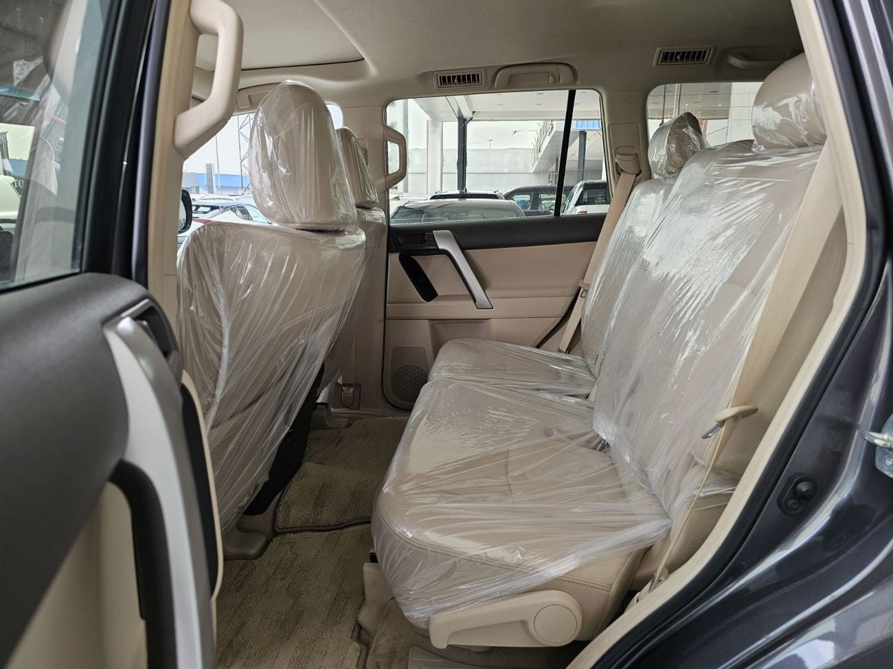 تويوتا برادو TX-L 4.0L V6, Model 2022