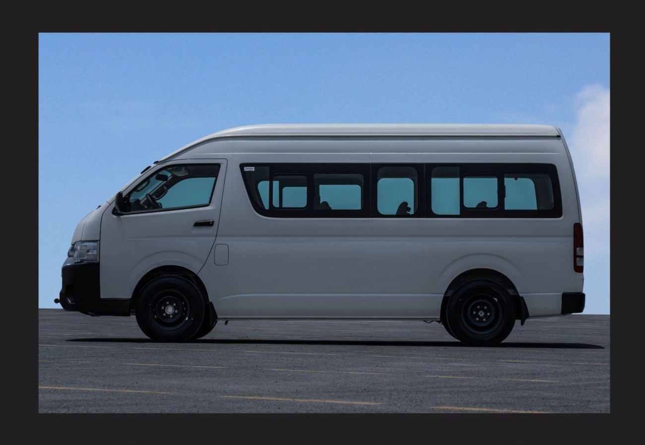 تويوتا هاياس #Am TOYOTA HIACE 3.0L 15-STR H/R MID M/T DSL 2023