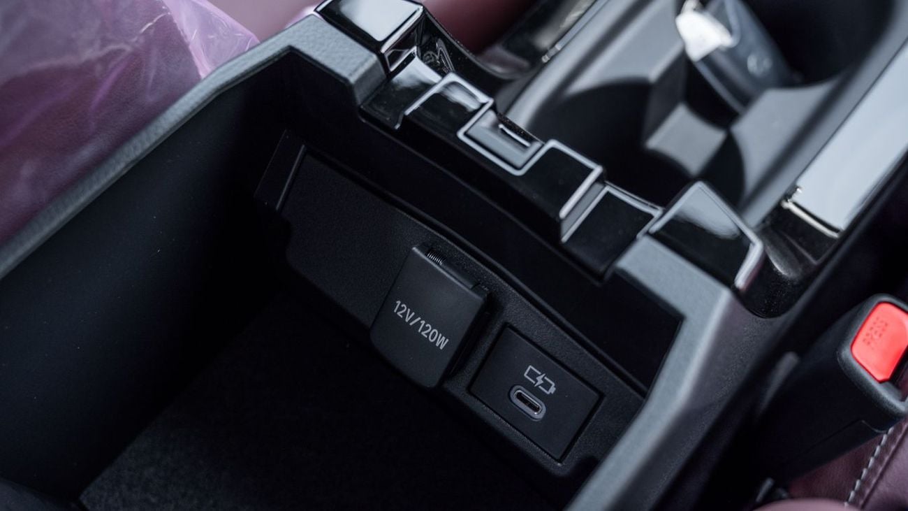 Toyota Corolla Cross TOYOTA COROLLA CROSS 1.8 HIGH -2025YM