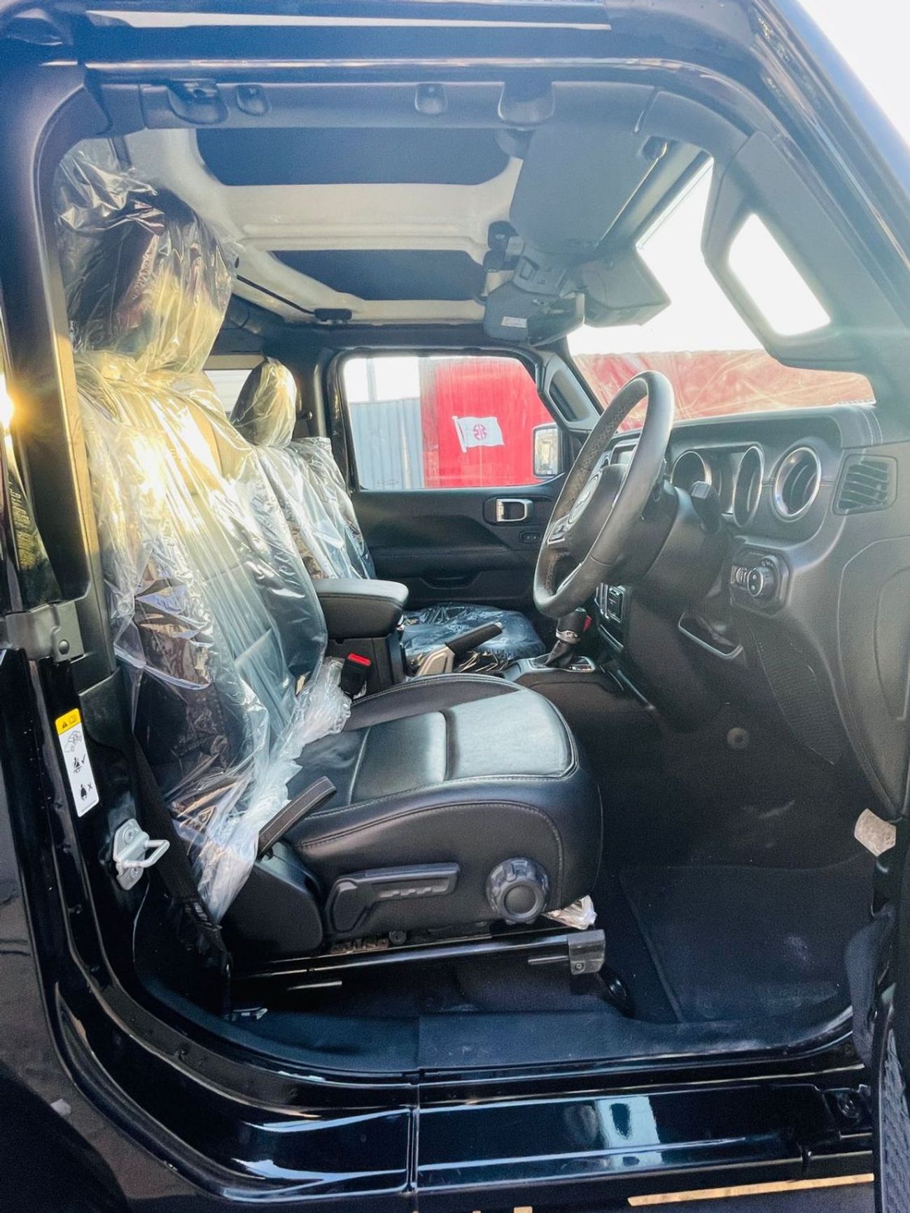 جيب رانجلر Petrol engine Right Hand Drive 3.6 Liter Only For Export Available