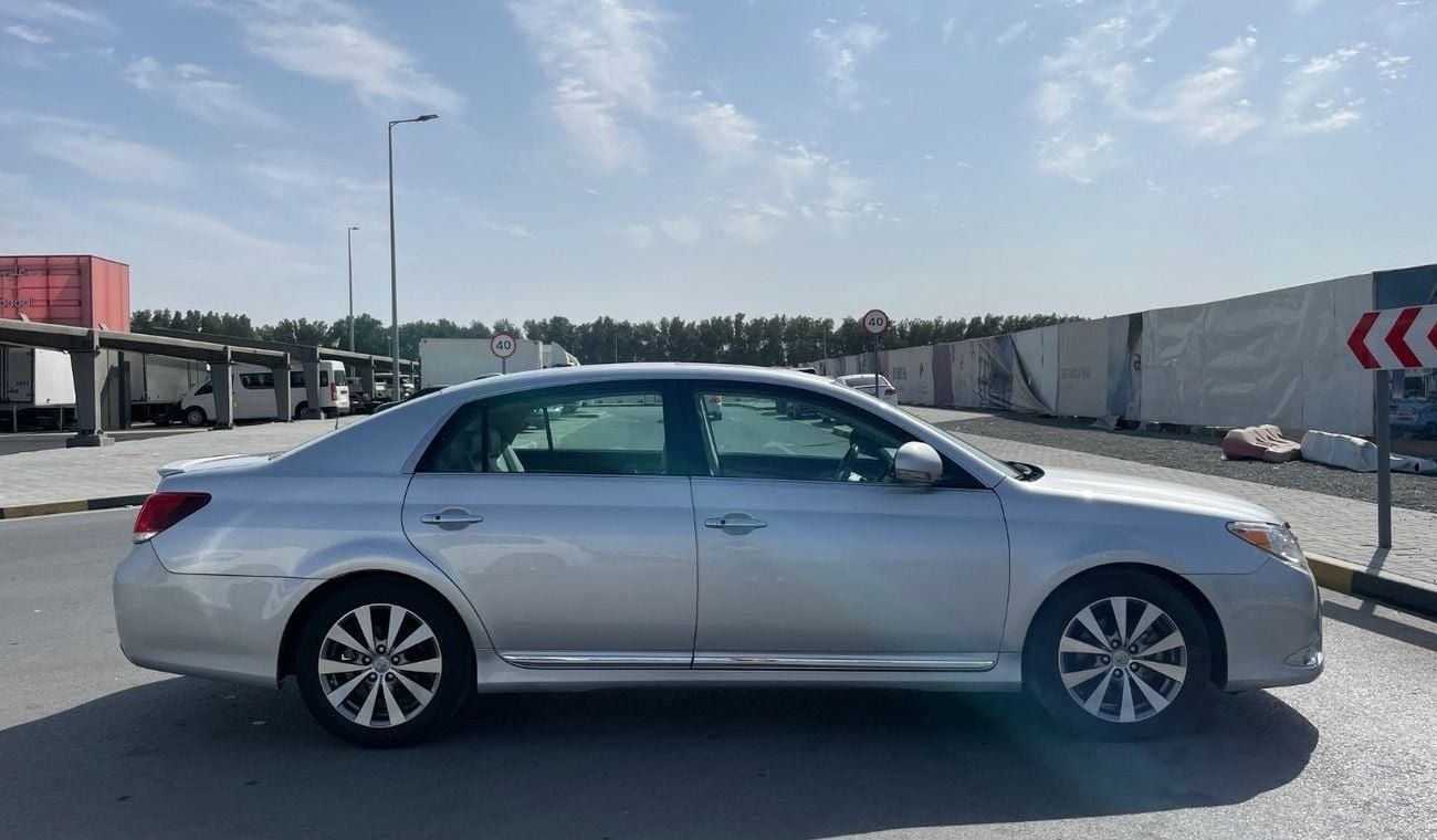 تويوتا افالون Limited Premium 3.5L