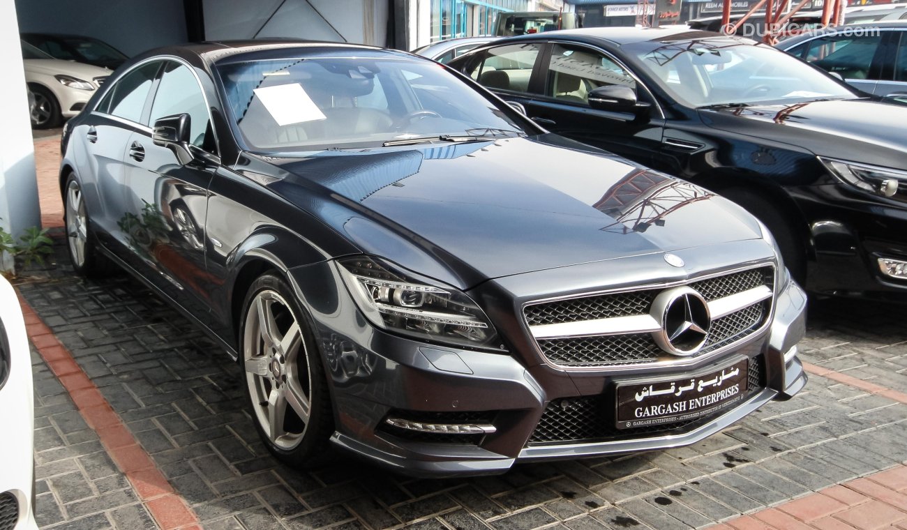 مرسيدس بنز CLS 500