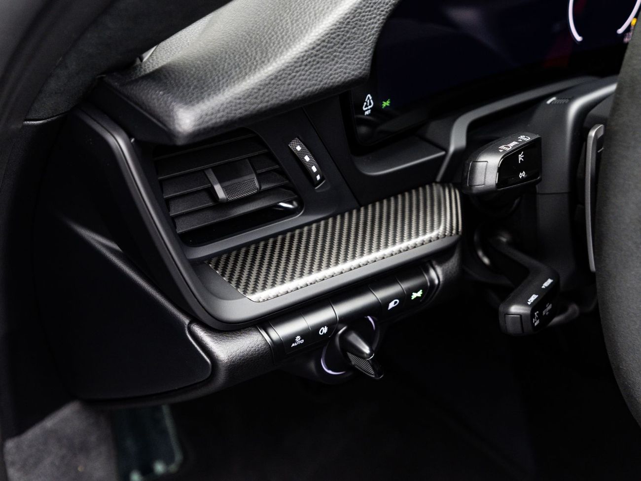 Porsche 911 The BEST Ramadan Offer in the UAE - Limited Time, February 2028 Porsche Warranty, GCC