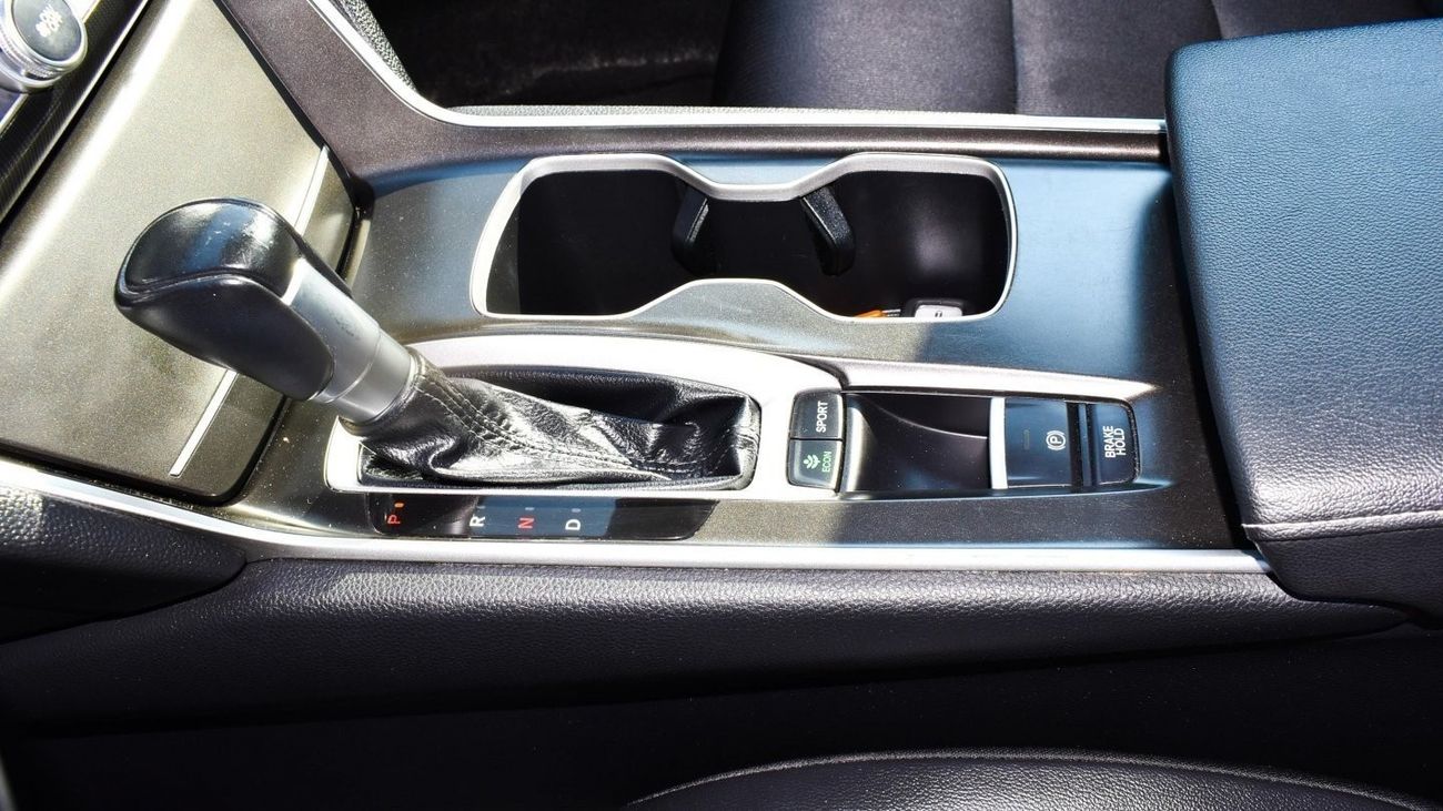 هوندا أكورد Sport