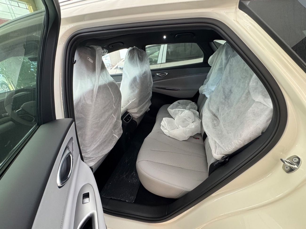 BYD Sealion 06 605KM EV plus white-grey