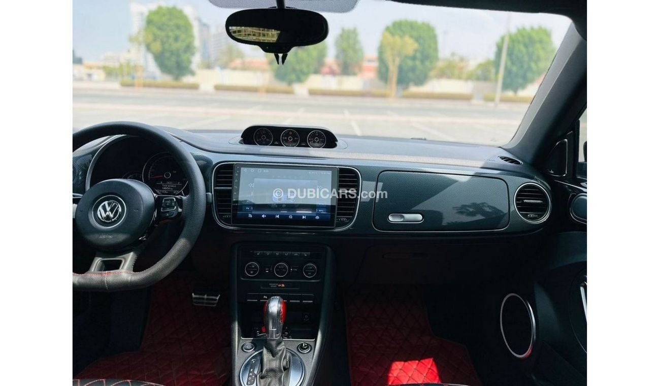 فولكس واجن بيتيل 940 PM || BEETLE 2.0 TURBO CHARGED || GCC || AVAILABLE ON 0% DP || FULL SERVICE HISTORY || R-LINE