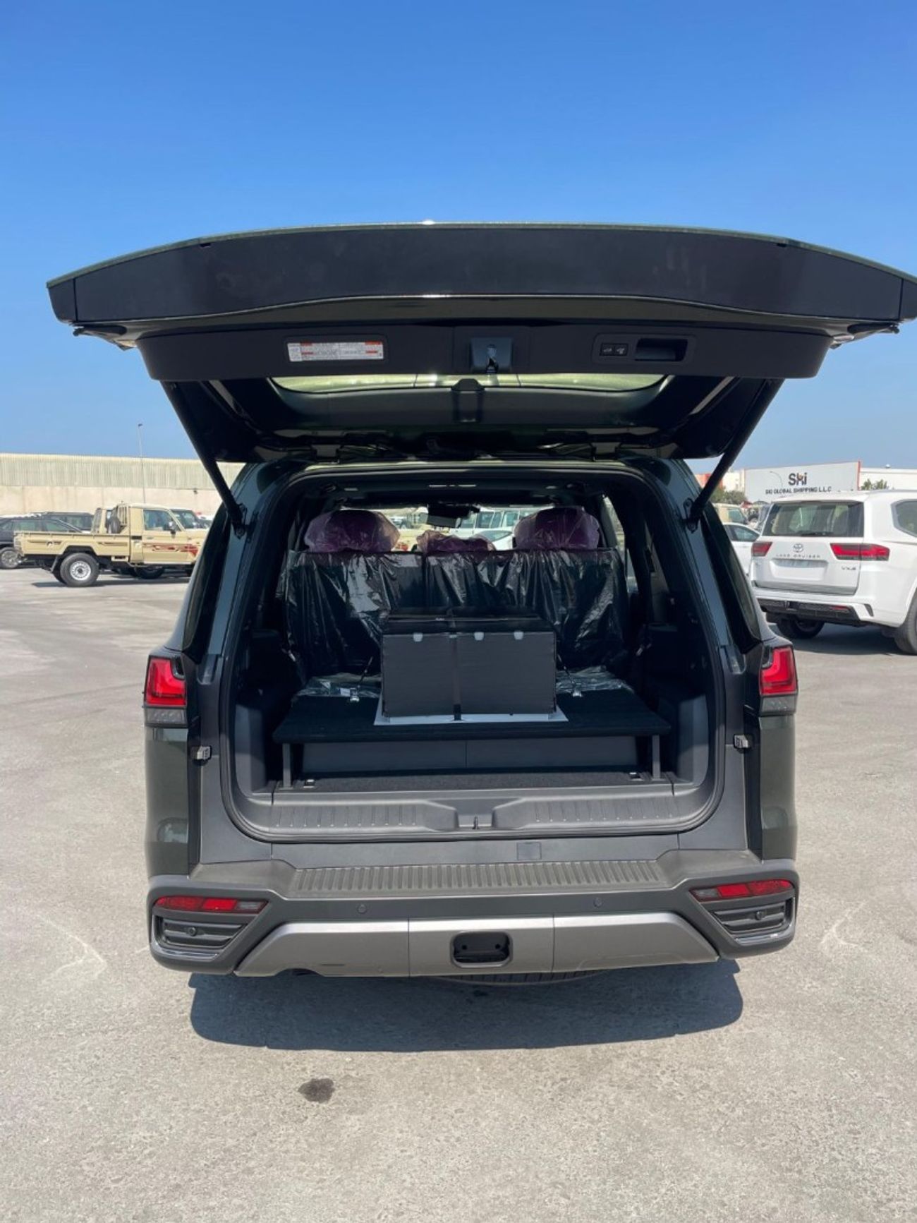 Lexus LX 700h Signature 3.5L HYBRID 2025