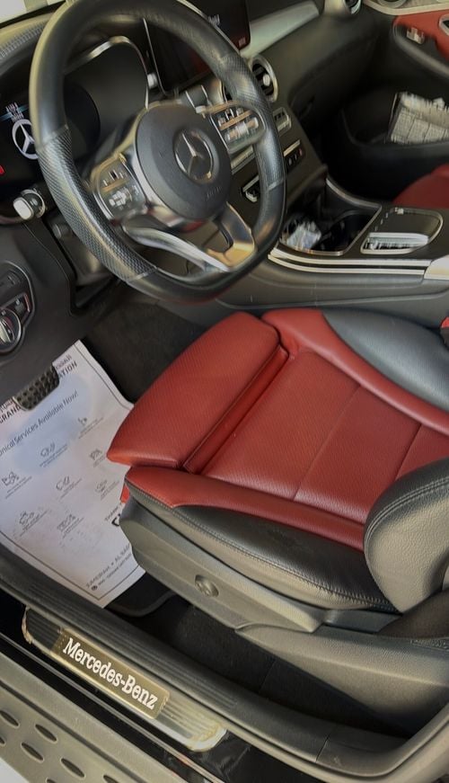 Mercedes Benz GLC 300