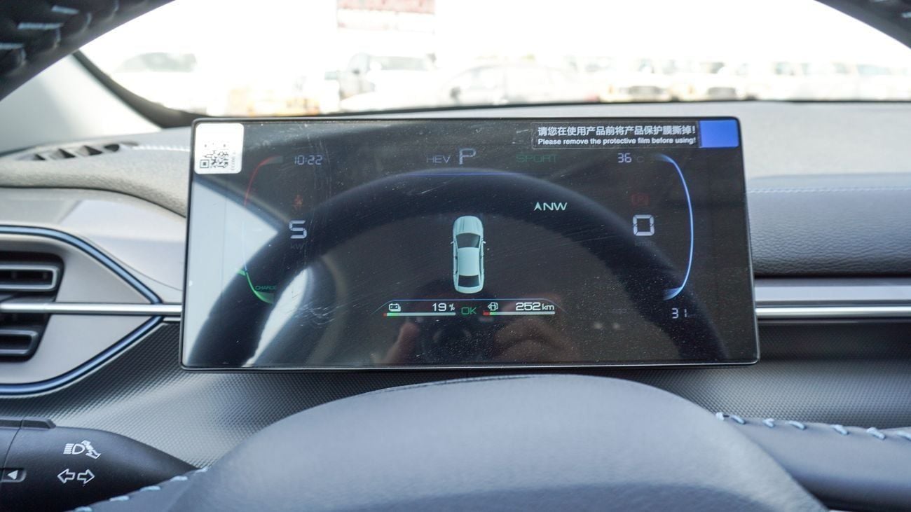 BYD Destroyer 05 Brand New BYD Destroyer EV 2025 Export 1.5L Plug-in Hybrid|White/Black|N-BYD-LUX-H-E-25|