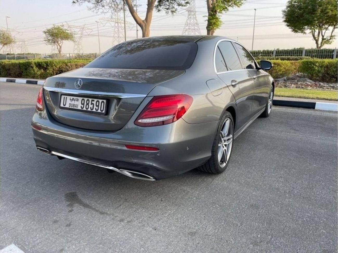 Mercedes-Benz E200 Std