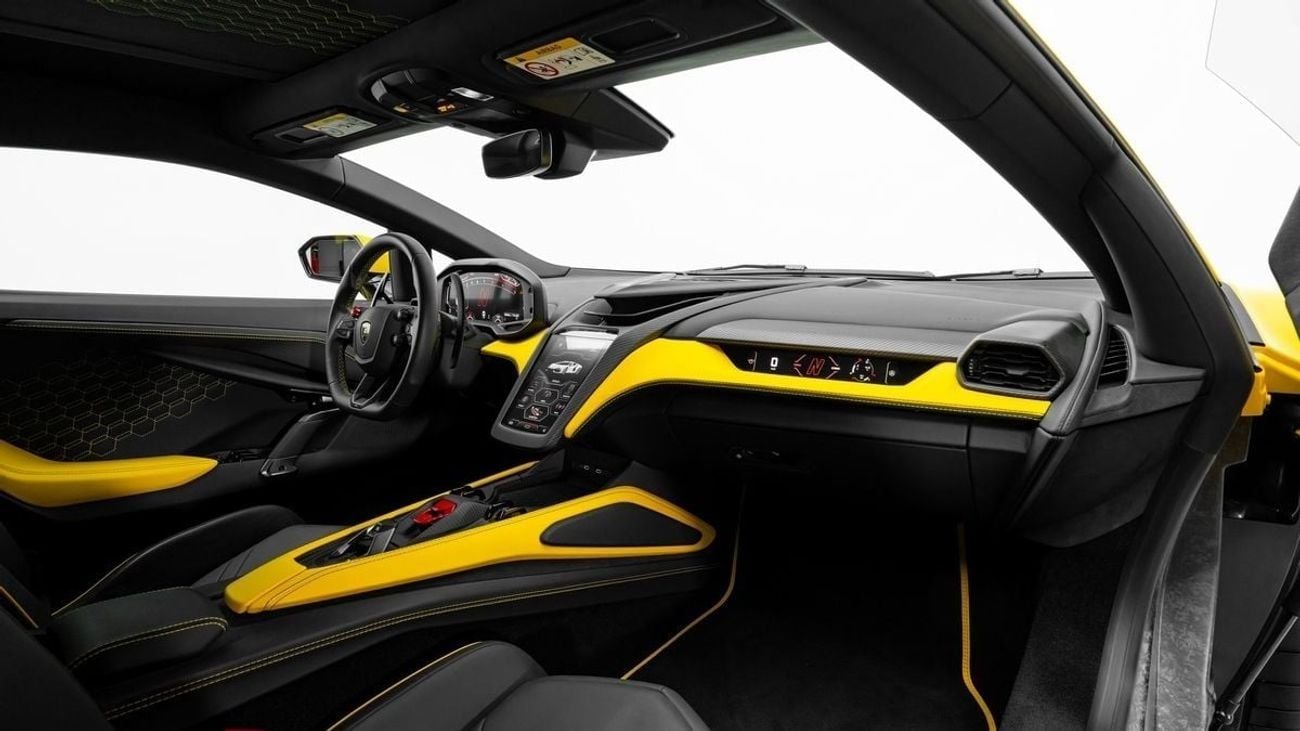Lamborghini Revuelto 2024 - GCC - Under Warranty