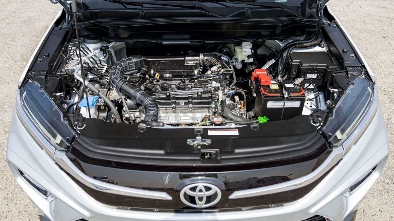 تويوتا أوربان كروزر TOYOTA URBAN CRUISER 1.5P AT MY2025