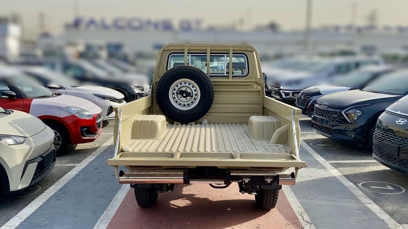 تويوتا لاند كروزر بيك آب Toyota LC79 4.0L Petrol Manual Single Cabin 2025YM