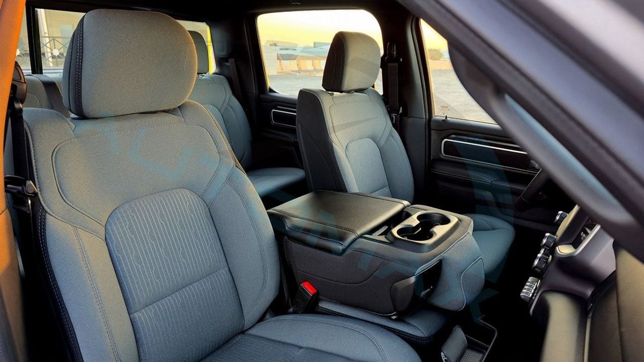 RAM 1500 Bighorn eTorque 3.6L V6 4x4 GCC 0Km With 3 Years Or 100,000 Km Warranty