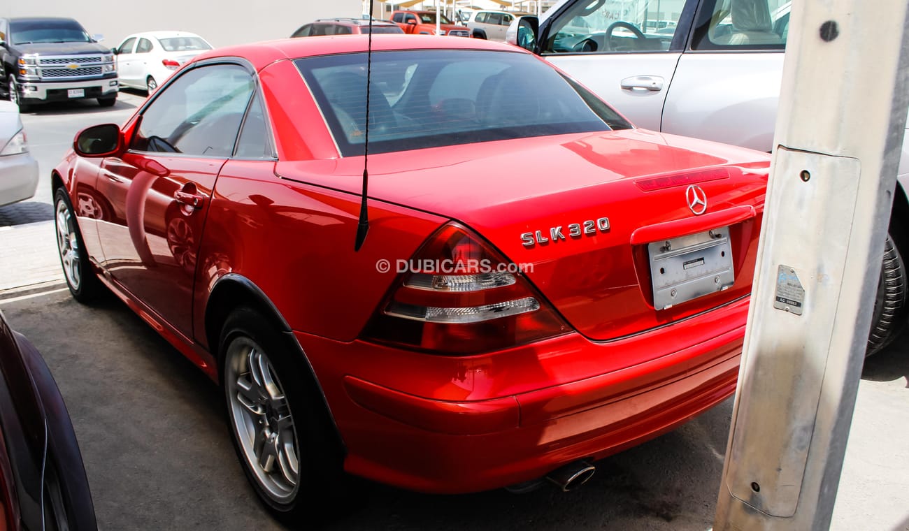 Mercedes-Benz SLK 320