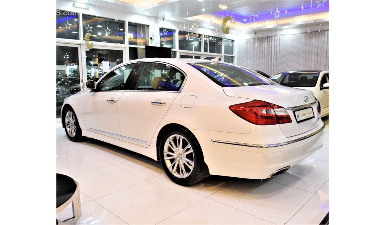 Hyundai Genesis AMAZING Hyundai Genesis 3.8 2014 Model!! in White Color! GCC Specs