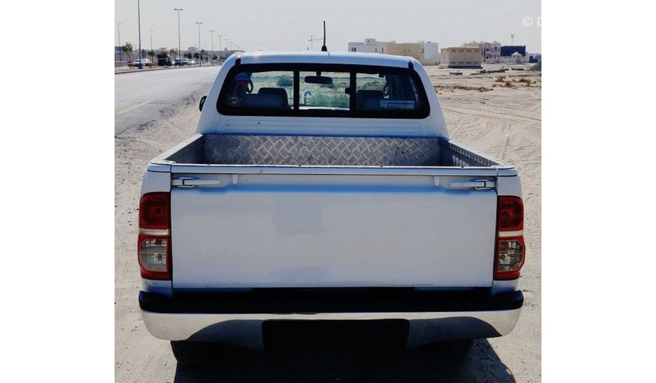 Toyota Hilux TOYOTA HILUX 2014 WHITE AUTO 4X4