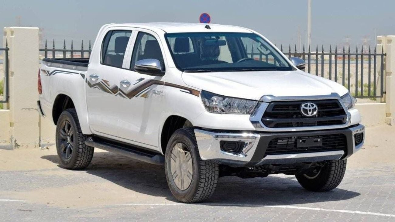 Toyota Hilux HILUX 2.7L AT PETROL 2024 MED OPTION
