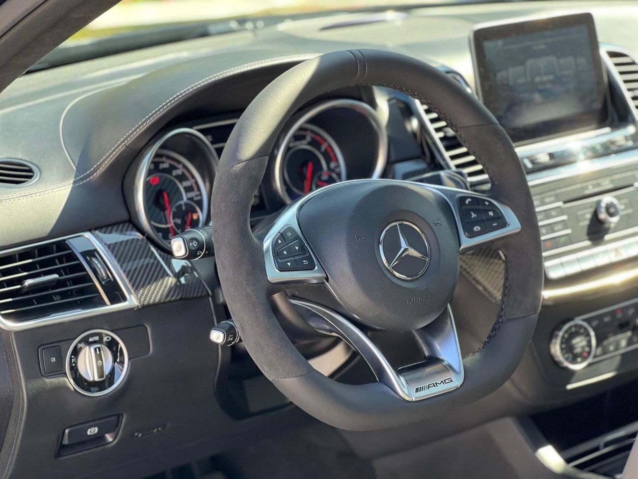 Mercedes-Benz GLE 63 AMG Mercedes AMG GLE63S Coupe   Full option  Panoramic  360 Camera  2017 GCC Under Warranty  Full Servic