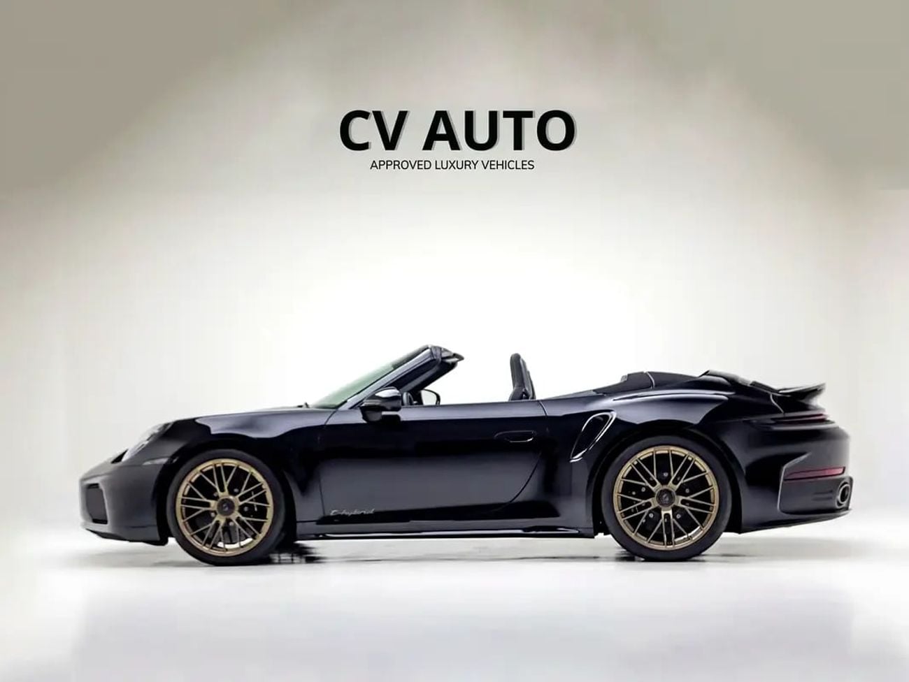 Porsche 911 TURBO S | Cabriolet | GCC | 701 HP | Dealer Warranty