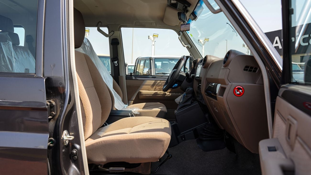 Toyota Land Cruiser 70