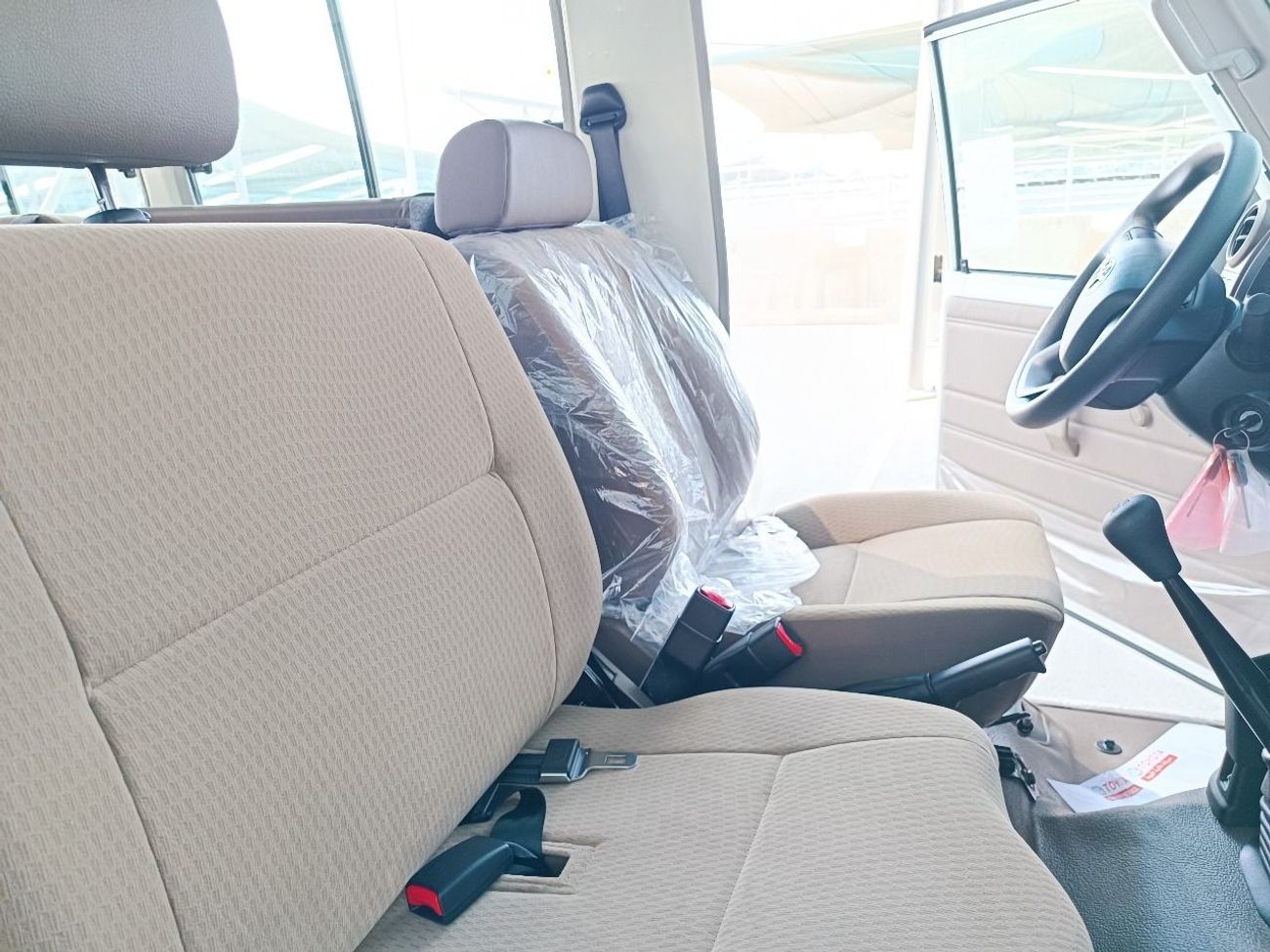 Toyota Land Cruiser 70 2024 Toyota Land Cruiser LC78 (3-Door) Hardtop VDJ 4.5L V8 Diesel M/T 4x4 Export Only