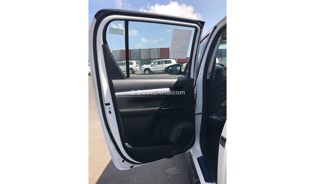 Toyota Hilux 2.4L - Diesel - Manual - FULL - 2018 Model.