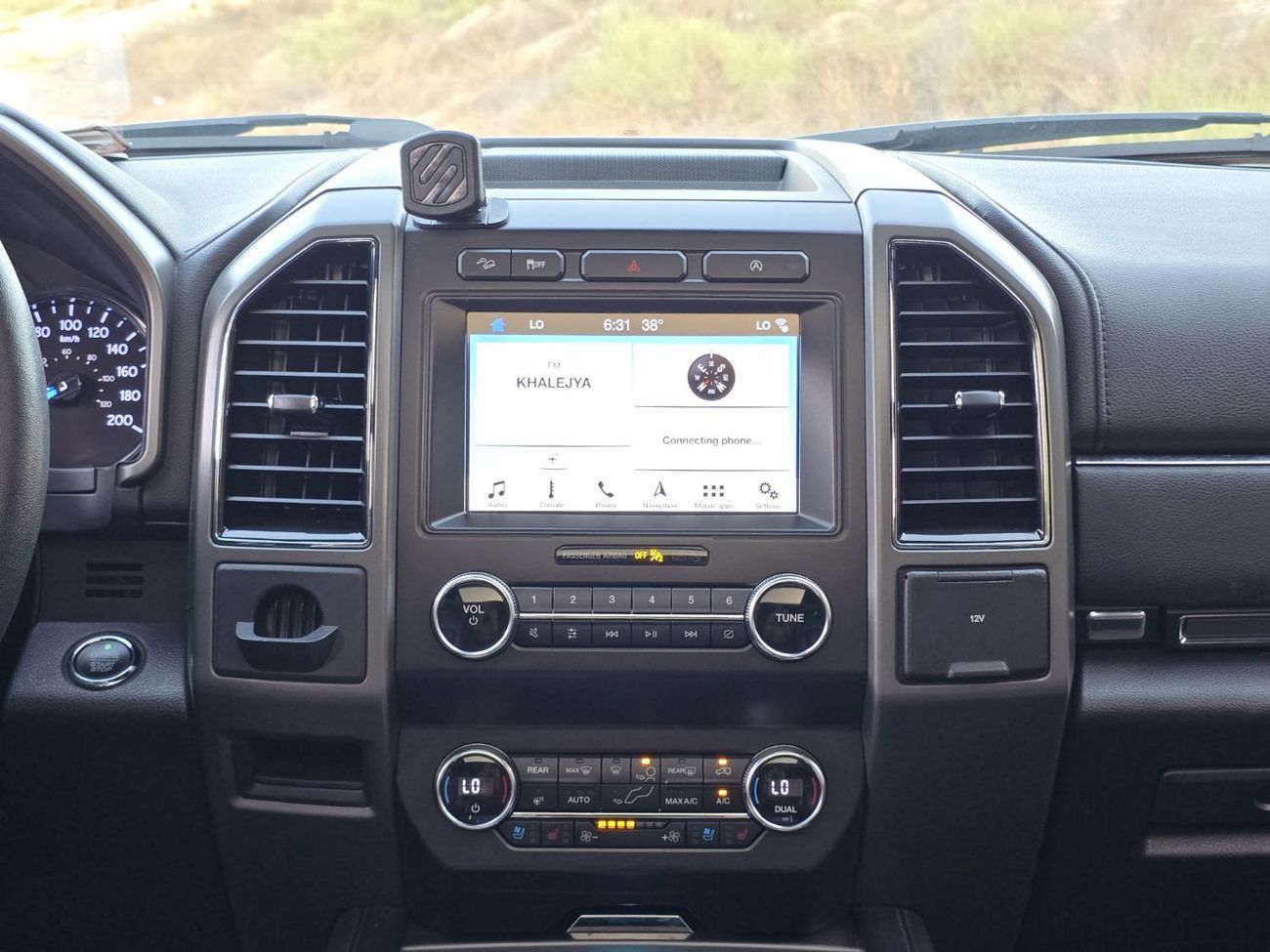 Ford Expedition XLT 3.5L (380 HP) 4WD FORD EXPEDITION XLT 2019 GCC FULL OPITION // PERFECT CONDITION