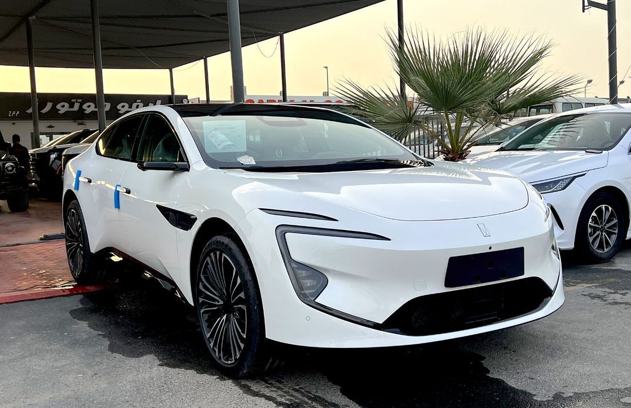 Avatr 12 2025 Hybrid Ultra EXPORT ONLY