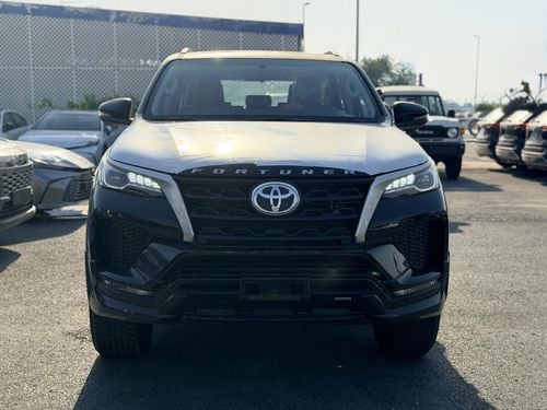 تويوتا فورتونر 2.7L 4WD PETROL AUTOMATIC TRANSMISSION ( FOR RE-EXPORT OUTSIDE GCC COUNTRIES )