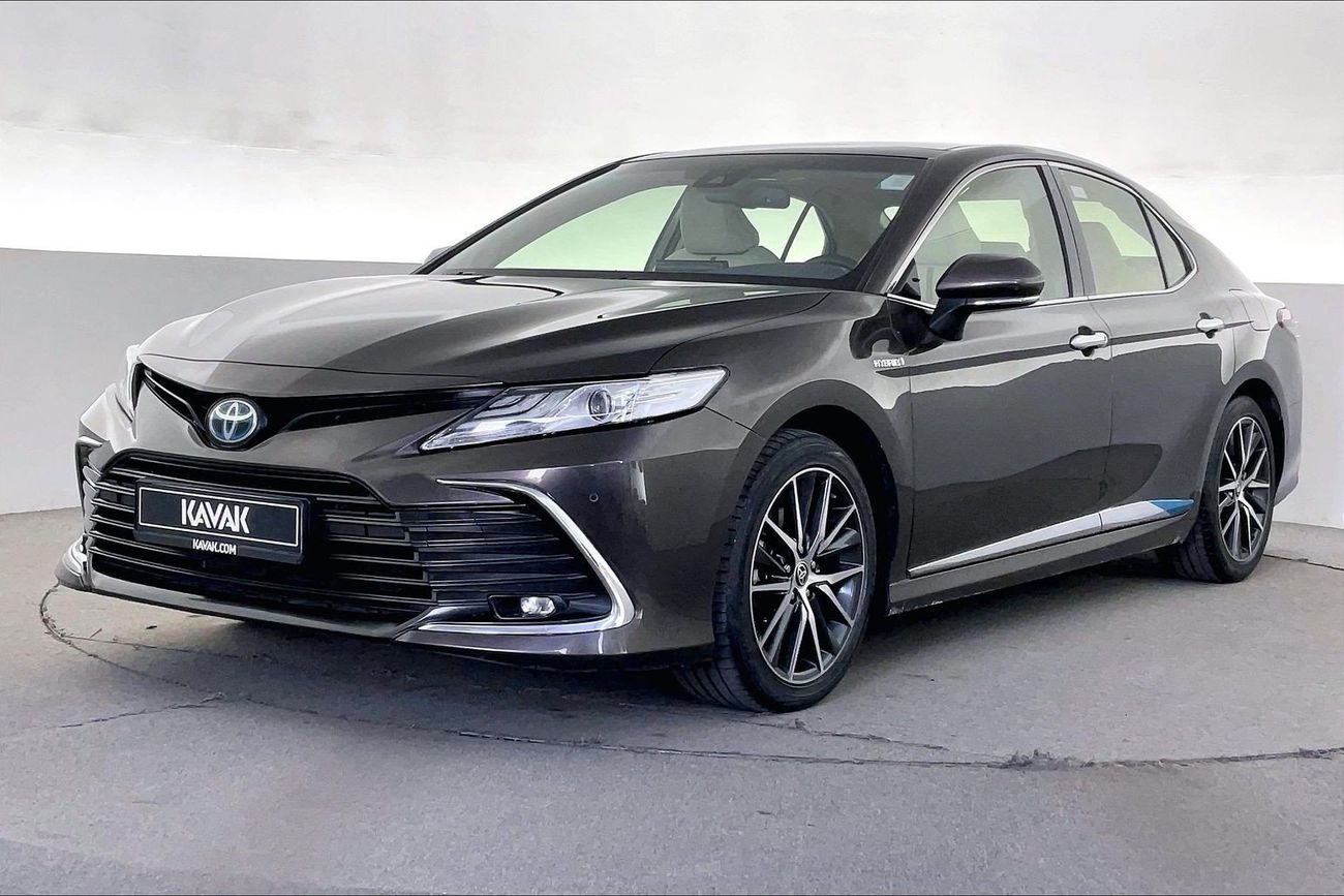 Toyota Camry Limited | Guaranteed Warranty | 0 Down Payment