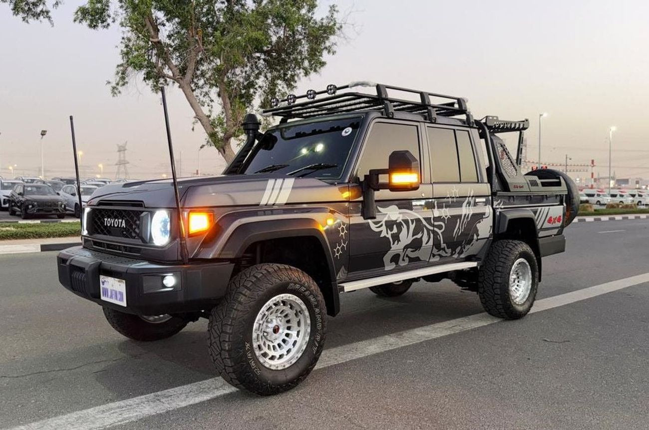 Toyota Land Cruiser 70 2022 | 4.5 DIESEL ENGINE | MT | RHD | DOUBLE CABIN | GTK 4X4 SPORTS BAR WITH BASKET | REAR DUAL TIRE