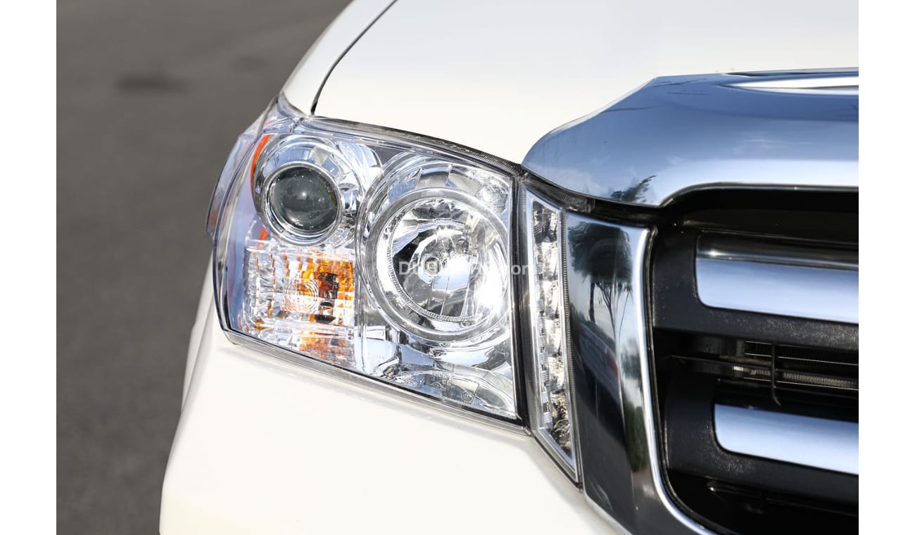 ZX Grand Tiger 2023 ZXAUTO Grand Tiger PUP 4X4 TUV DC 2.8T D STD M/T - White inside black