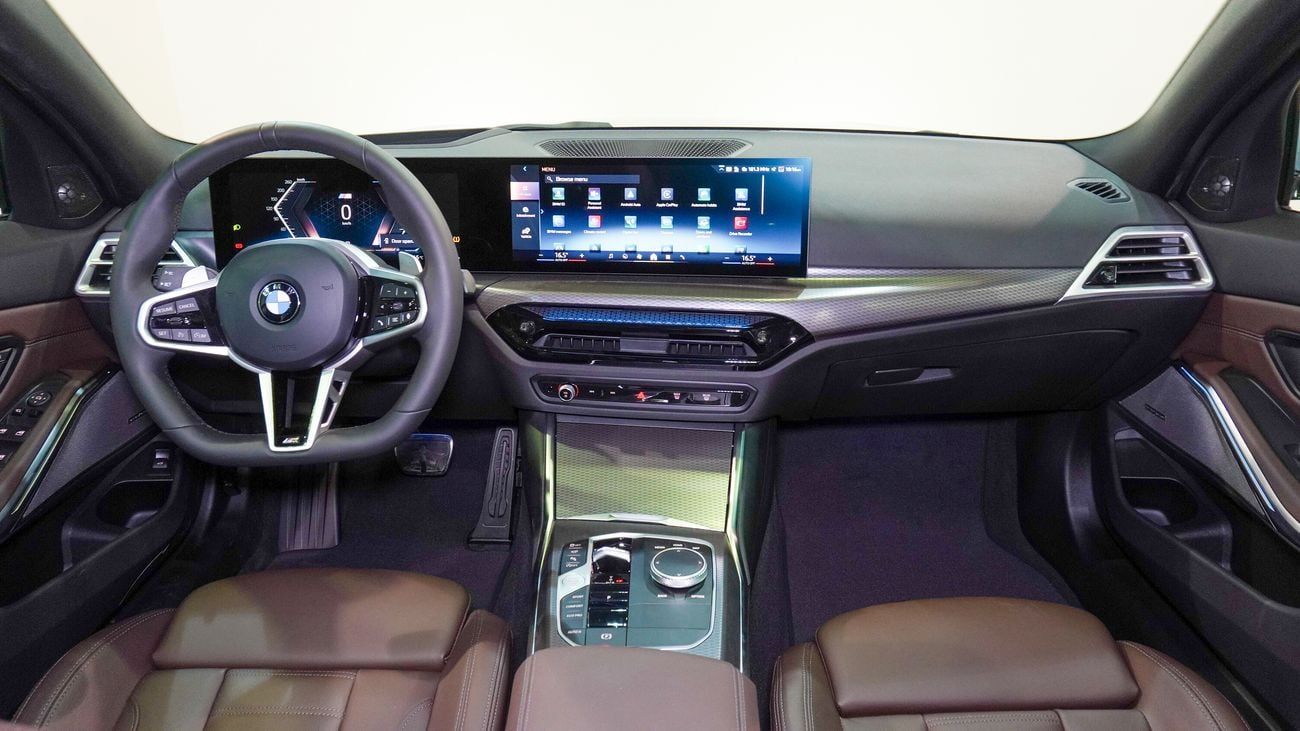 بي أم دبليو 330i M Kit