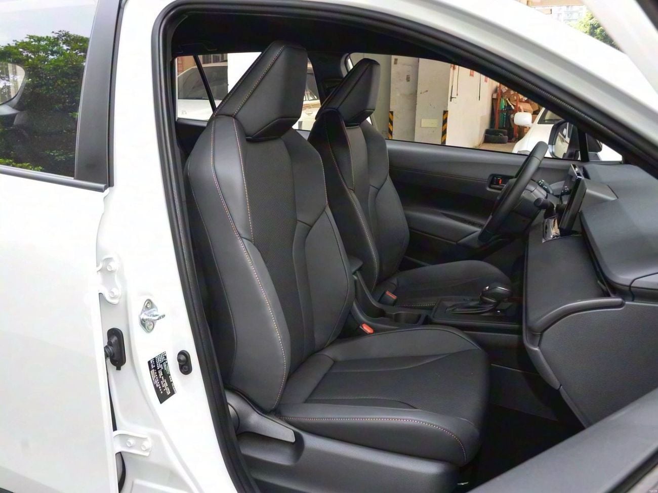 Toyota Frontlander TOYOTA FRONTLANDER 2.0L LUXURY BLACK ROOF POWER TAILGATE MODEL 2025
