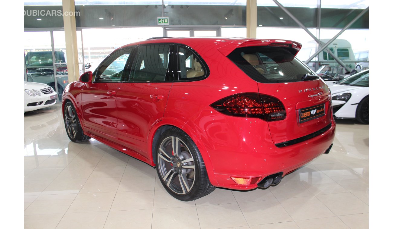 Porsche Cayenne GTS