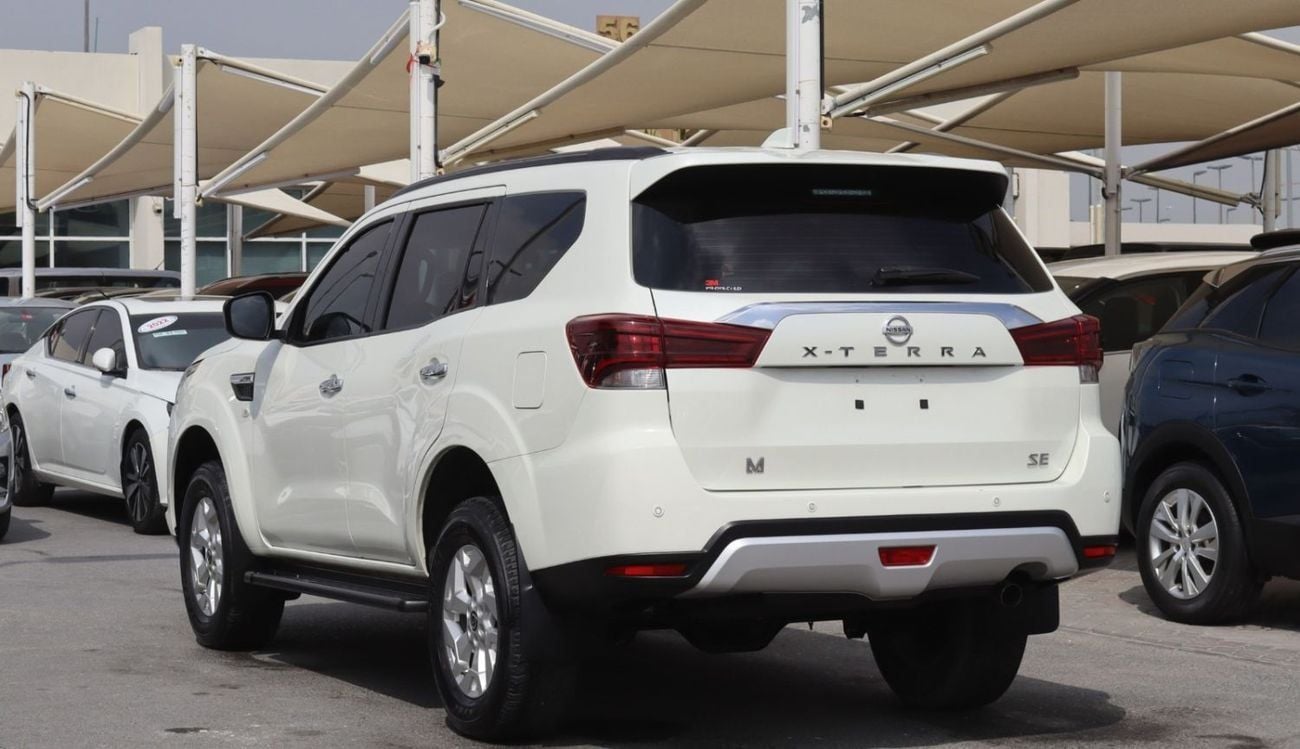 نيسان إكستيرا SE 4WD