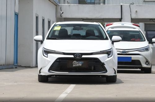 تويوتا ليفين 1.8L Luxury Edition