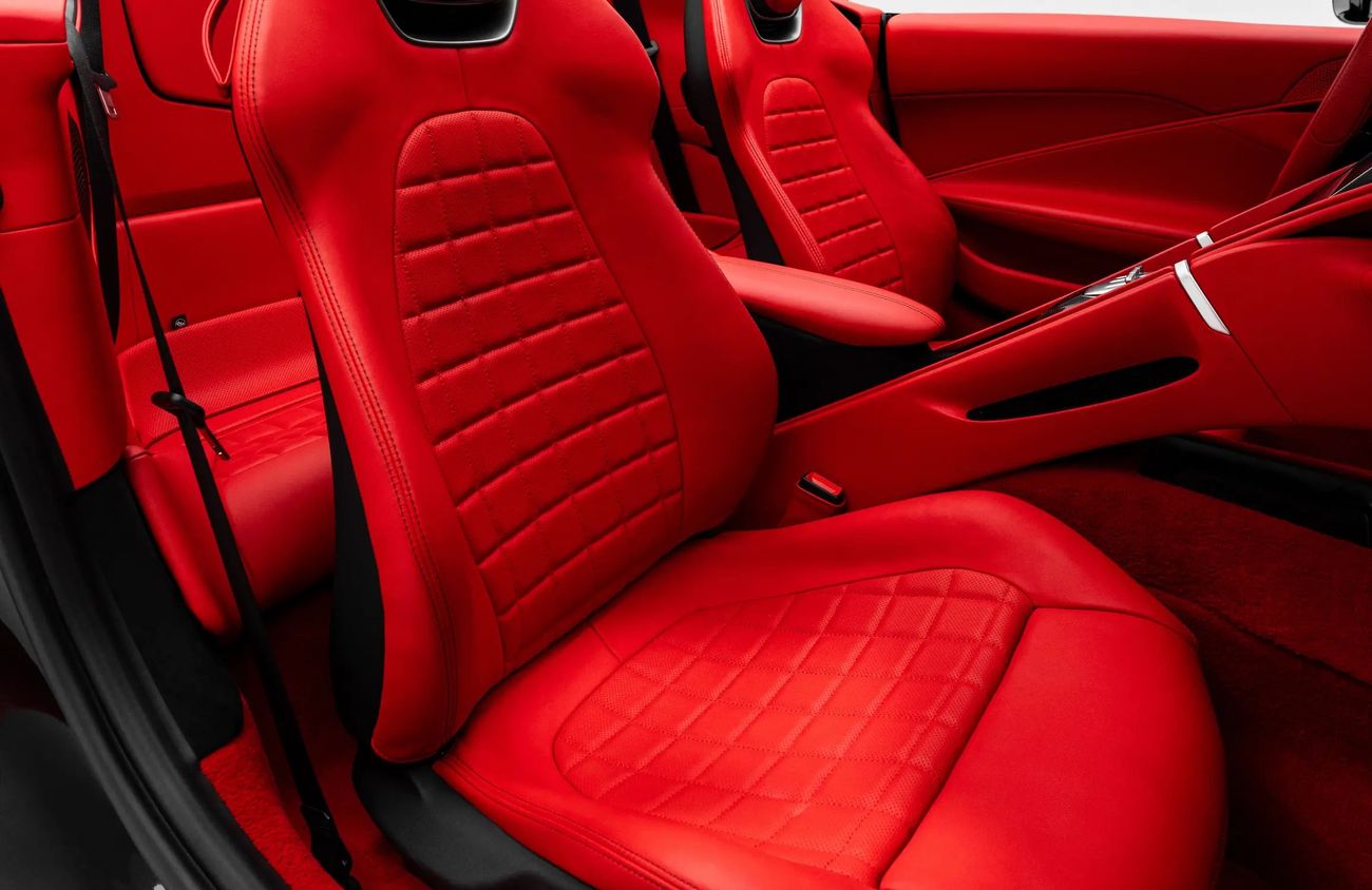 Ferrari Roma 3.9L V8 Twin-Turbocharged Engine